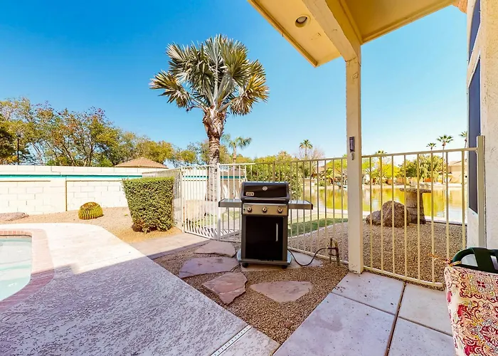 Holiday home In The Desert Avondale